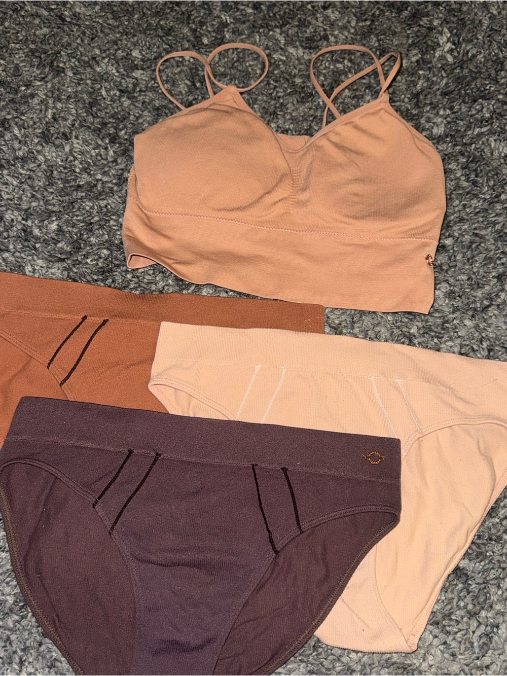 Women's Seamless Bralette and Brief Set - Peach
